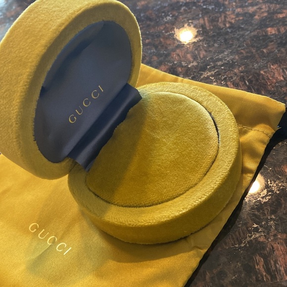 Gucci Blind For Love Heart Earrings Silver 925 NEW - Picture 6 of 6